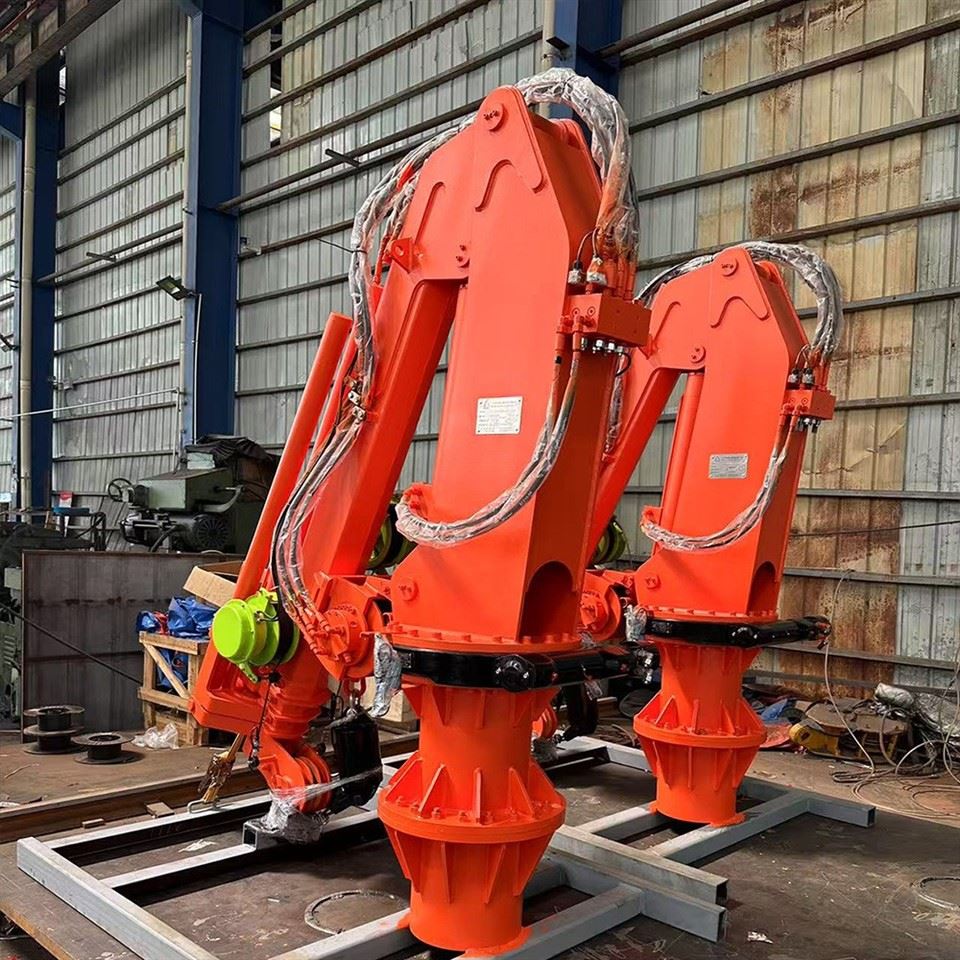 Knuckle Boom Ship Crane