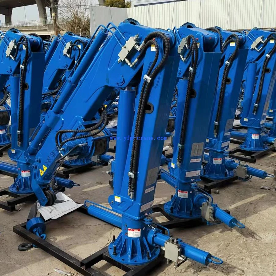 Small Marine Cranes